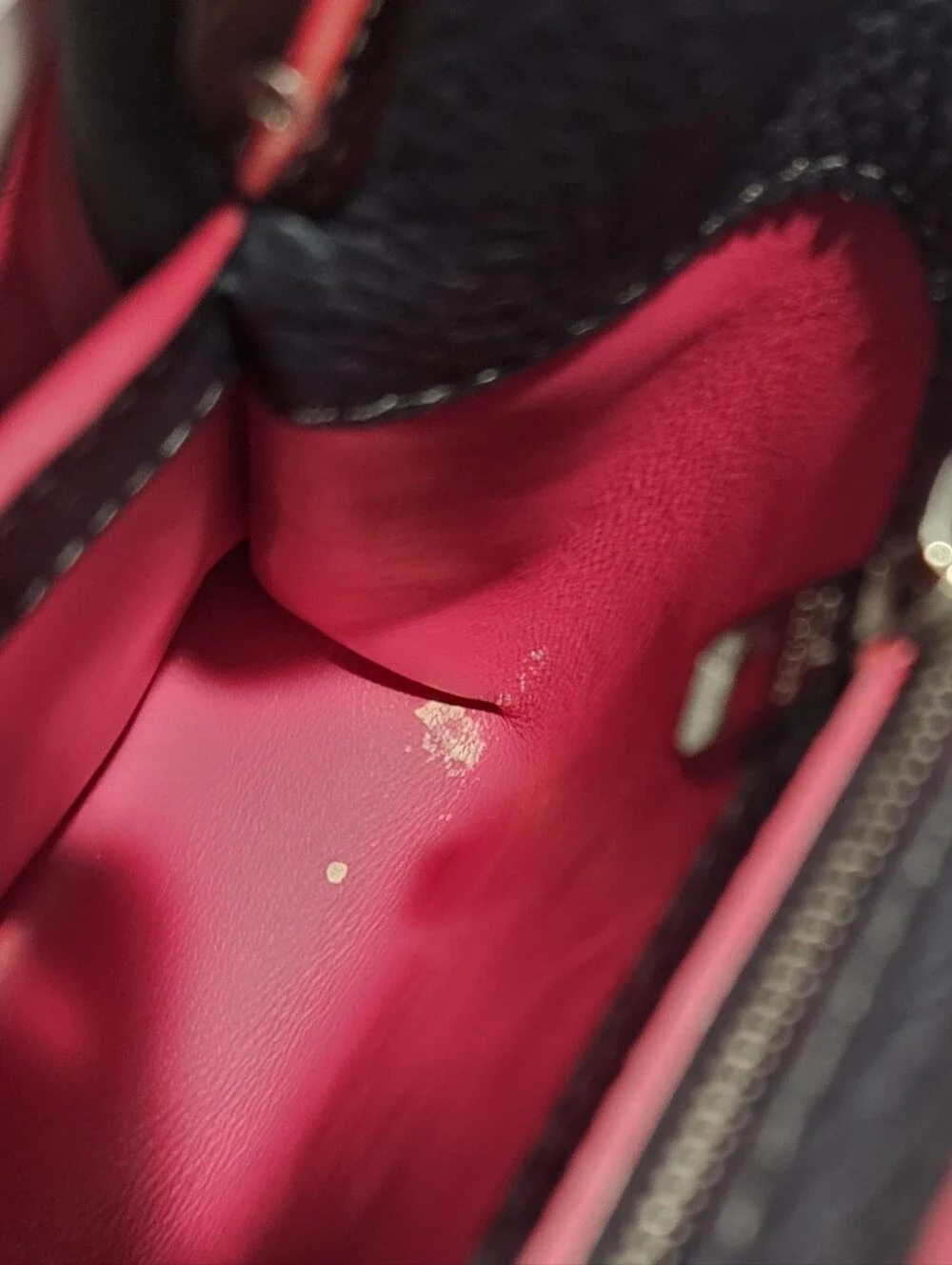 Louis Vuitton Capuchines BB